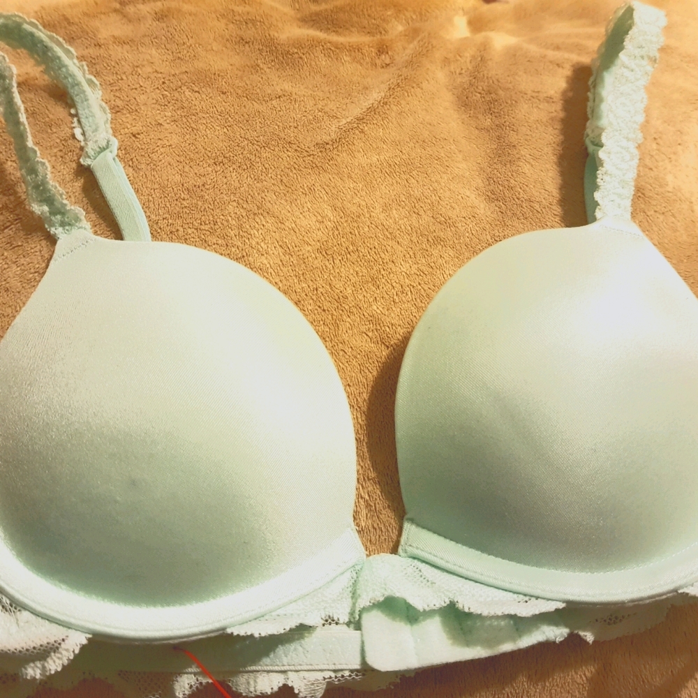 Pink by Victoria's Secret Push Up Bra 32B